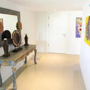 Apartamento De Primera Categoría Frente Al Mar