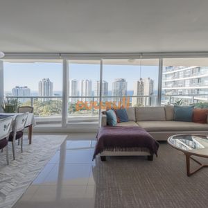 Esquinero Piso Alto En Torre One