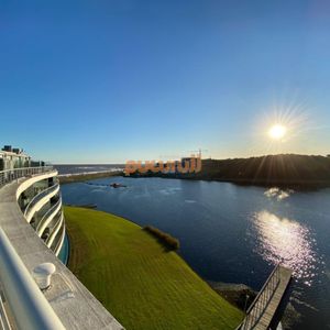 Penthouse En Venta En Terrazas De La Laguna Sobre El Lago Frente Al Mar.