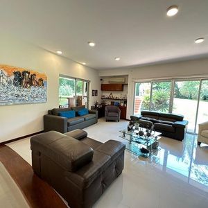 Casa Amoblada De Lujo - Colinas 2 Urubo