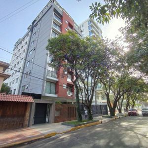 Confortable Departamento 139 M2 Parque Fidel Anze $us 650.-
