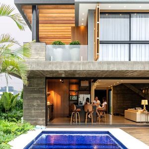 Casa De Lujo En El Uurbo 