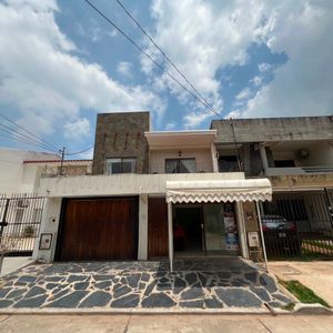 Casa Independiente En Venta – Zona Norte
