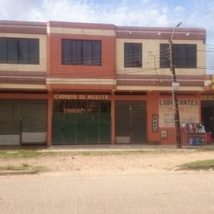 Casa En Venta Con Gran Oportunidad De Ingresos Por Alquiler.