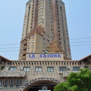 Hermosa Oficina De 24 M2 En Edificio La Casona , Incluye Garaje