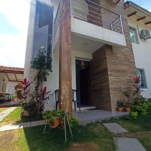 Casa En Venta Z/ Sur A Pasos  Colg,caritas