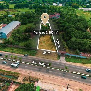 Terreno En Venta Sobre Avenida Banzer