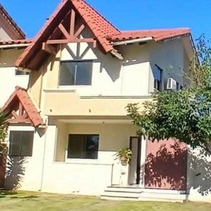 Casa En Alquiler En Condominio