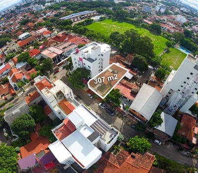 Terreno En Venta En Zona Norte Entre Av. Beni Y Alemana