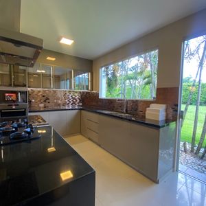 Casa De Lujo Venta O Alquiler En Colinas Del Urubo Sector 2