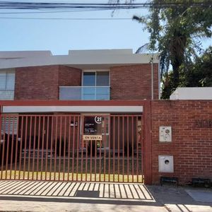 Casa En Alquiler O Venta Zona Norte 7mo Y 8vo Anillo