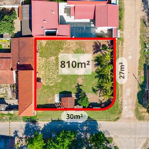 Terreno En Esquina – 810 M² Zona Sur En Venta