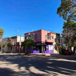 Inversion! Se Vende Nuda Propiedad De Casa + Local Comercial!