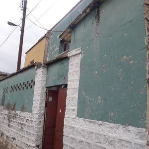 Calle 1 De Obrajes A 1 Cuadra Y Media De La Universidad Catolica 