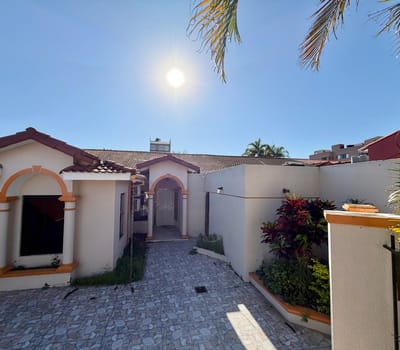 Casa En Venta Excelente Ubicacion. Zona Norte