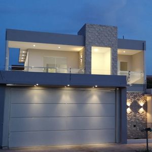 Casa En Venta Zona Sur Av Santos Dumont