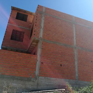 Vendo Casa De 3 Pisos En Obra Gruesa A Dos Cuadras De La Circunvalación