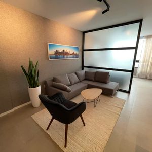 En Equipetrol Se Alquila Monoambiente Totamlente Amoblado