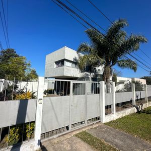 Hermosa Y Moderna Casa En Venta 