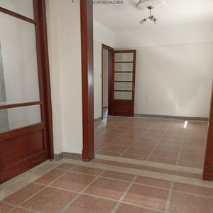 Casa En Venta 4 Dormitorios, 2 Baños, Azotea, Unión