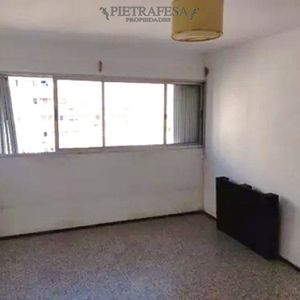 Apartamento En Venta Con Renta, 3 Dormitorios, 1 Baño, Terraza Lavadero. Malvin Norte.
