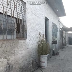 Galpón En Venta Con Gran Terreno-sayago