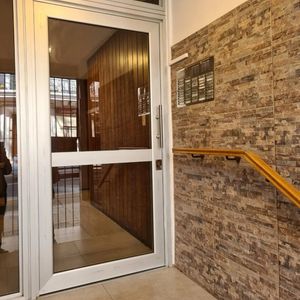 Apartamento En Alquiler 1 Dormitorio - 1 Baño - Mercedes- Centro