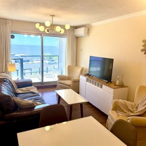 Apartamento En Venta, 2 Dormitorios, 2 Baños, Terraza, Patio, Garaje. Malvin.