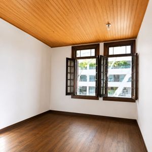 Apartamento En Venta, 3 Dormitorios, 2 Baños. Centro.