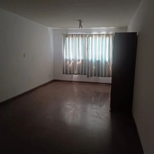 Apartamento En Alquiler, Monoambiente, 1 Baño. Centro.