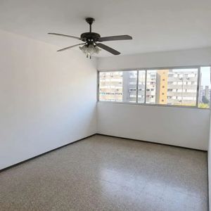 Apartamento En Alquiler, 3 Dormitorios, 1 Baño, Terraza Lavadero. Malvin Norte.