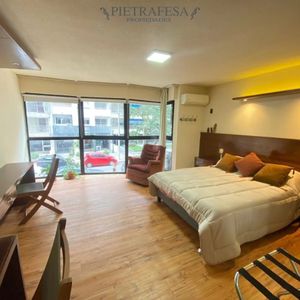 Apartamento En Alquiler, Monoambiente, 1 Baño. Equipado. Pocitos.