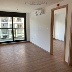 Apartamento En Alquiler, 1 Dormitorio, 1 Baño, Terraza, Garaje. Pocitos.