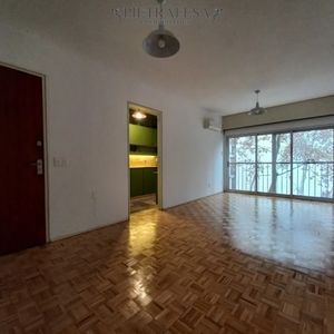 Apartamento En Alquiler, 2 Dormitorios, 1 Baño, Terraza Lavadero. Barrio Sur.