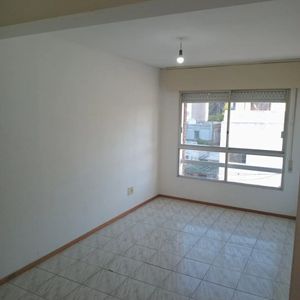 Apartamento En Alquiler, 1 Dormitorio, 1 Baño. Pocitos.