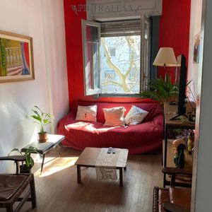 Apartamento En Alquiler, 3 Dormitorios, 2 Baños, Balcón. Centro.