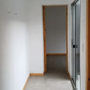 Casa En Alquiler, 1 Dormitorio, 1 Baño, Patio. Cerrito.