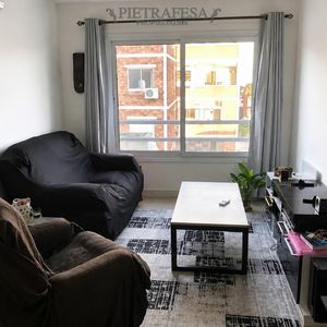 Apartamento En Alquiler, 1 Dormitorio, 1 Baño. Amueblado. Punta Gorda.