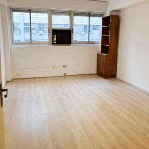 Apartamento En Alquiler, 1 Dormitorio, 1 Baño. Ciudad Vieja.