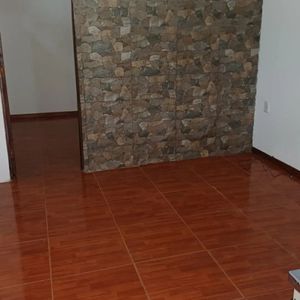 Casa En Alquiler, 1 Dormitorio, 1 Baño, Patio, Cochera. Lagomar.
