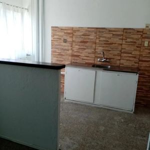 Apartamento En Venta Con Renta Euskal Erria 70, 2 Dormitorios 1 Baño-malvin Norte