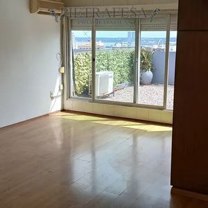 Apartamento En Venta 1 Dormitorio 1 Baño Y Patio-18 De Julio-centro