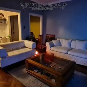 Apartamento En Venta - 2 Dormitorios 1 Baño Con Terraza - Parrillero - Av. Luis Alberto De Herrera - Pocitos