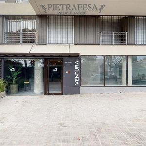 Apartamento En Venta A Estrenar 2 Dormitorio, 1 Baño Y Balcón - Monte Caseros- Tres Cruces
