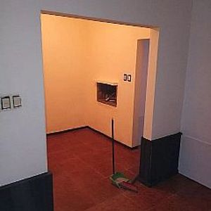 Apartamento En Venta Con Renta 2 Dormitorios , 1 Baño, Patio - Cno. Corrales - Villa Española