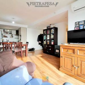 Apartamento En Venta Con Renta, 2 Dormitorios, 1 Baño, Terraza, Bv. Gral Artigas, Jacinto Vera.