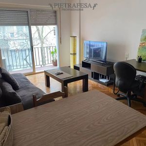 Apartamento En Venta 1 Dormitorio, 1 Baño Y Balcón-calle Soriano -centro