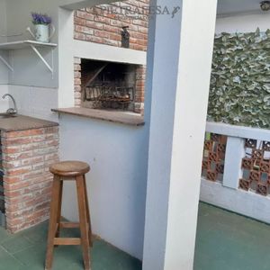 Casa En Venta 3 Dormitorios, 2 Baños, Patio Y Garaje-nicaragua- La Comercial,