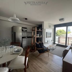 Apartamento En Venta A Estrenar 2 Dormitorios, 1 Baño Y Terraza - Paraguay - Centro