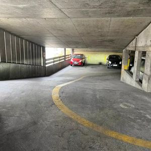 Garaje En Venta- Mercedes -centro